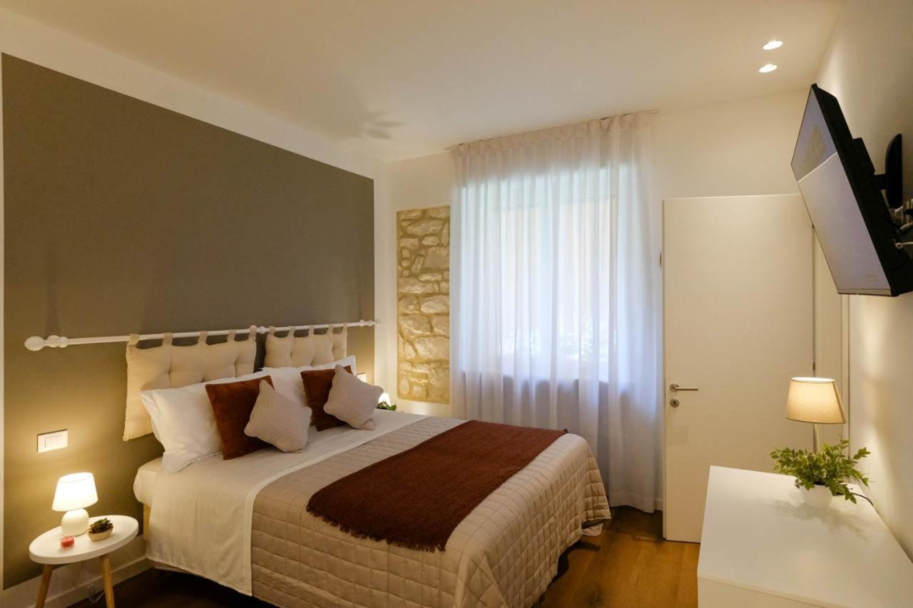 Verona Sweet Rooms - Affitti Brevi Italia Exterior photo